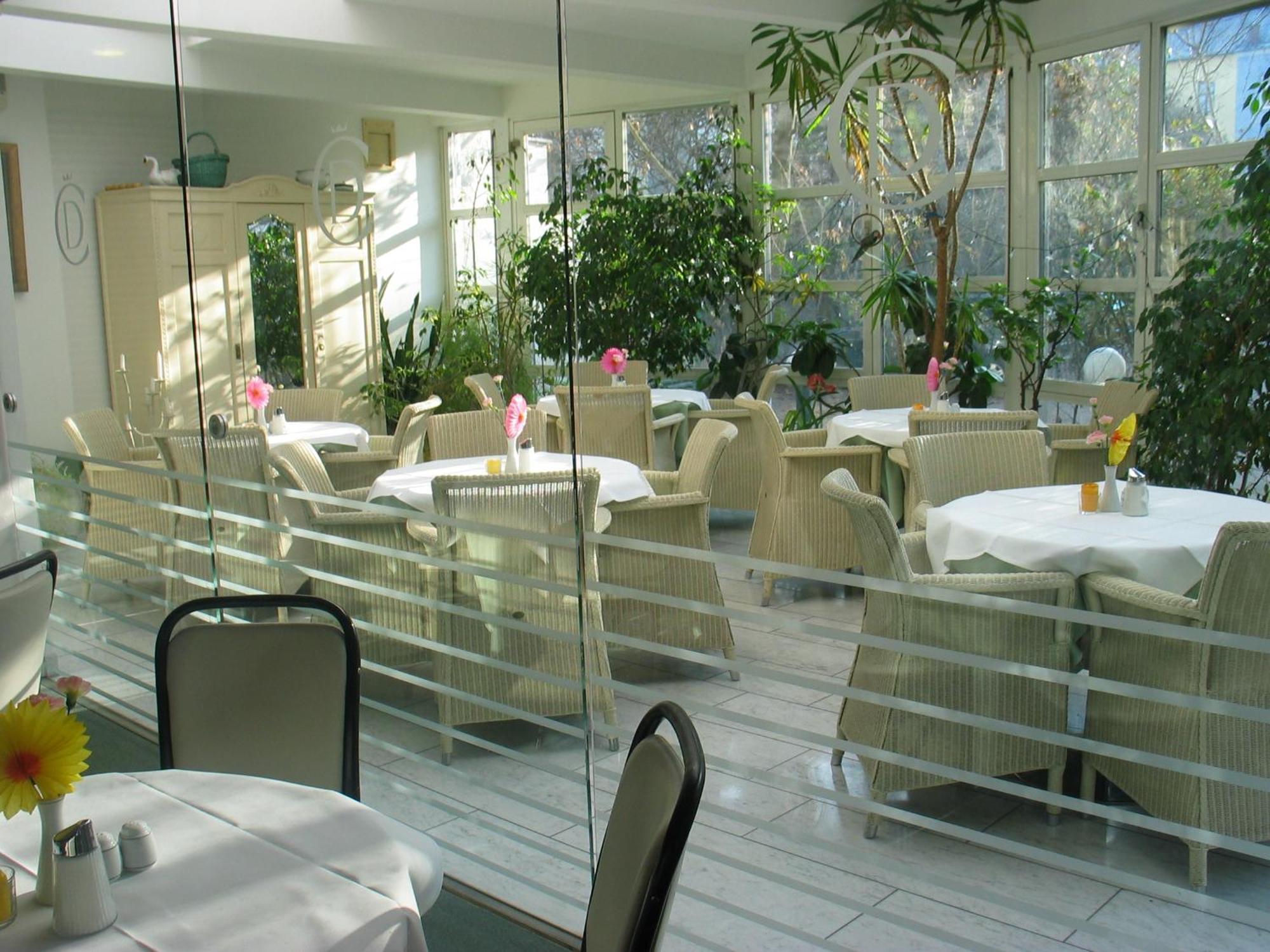 City Hotel Линц Экстерьер фото