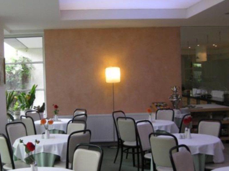 City Hotel Линц Экстерьер фото